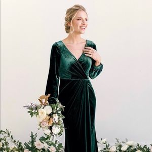 Revelry Vera Velvet Emerald Bridesmaid Dress Size 22